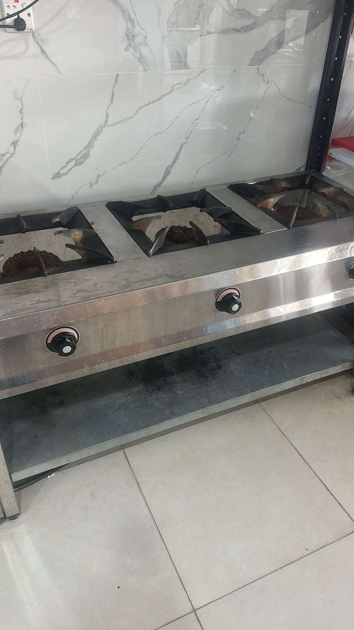 للبيع بغداد 
***********
