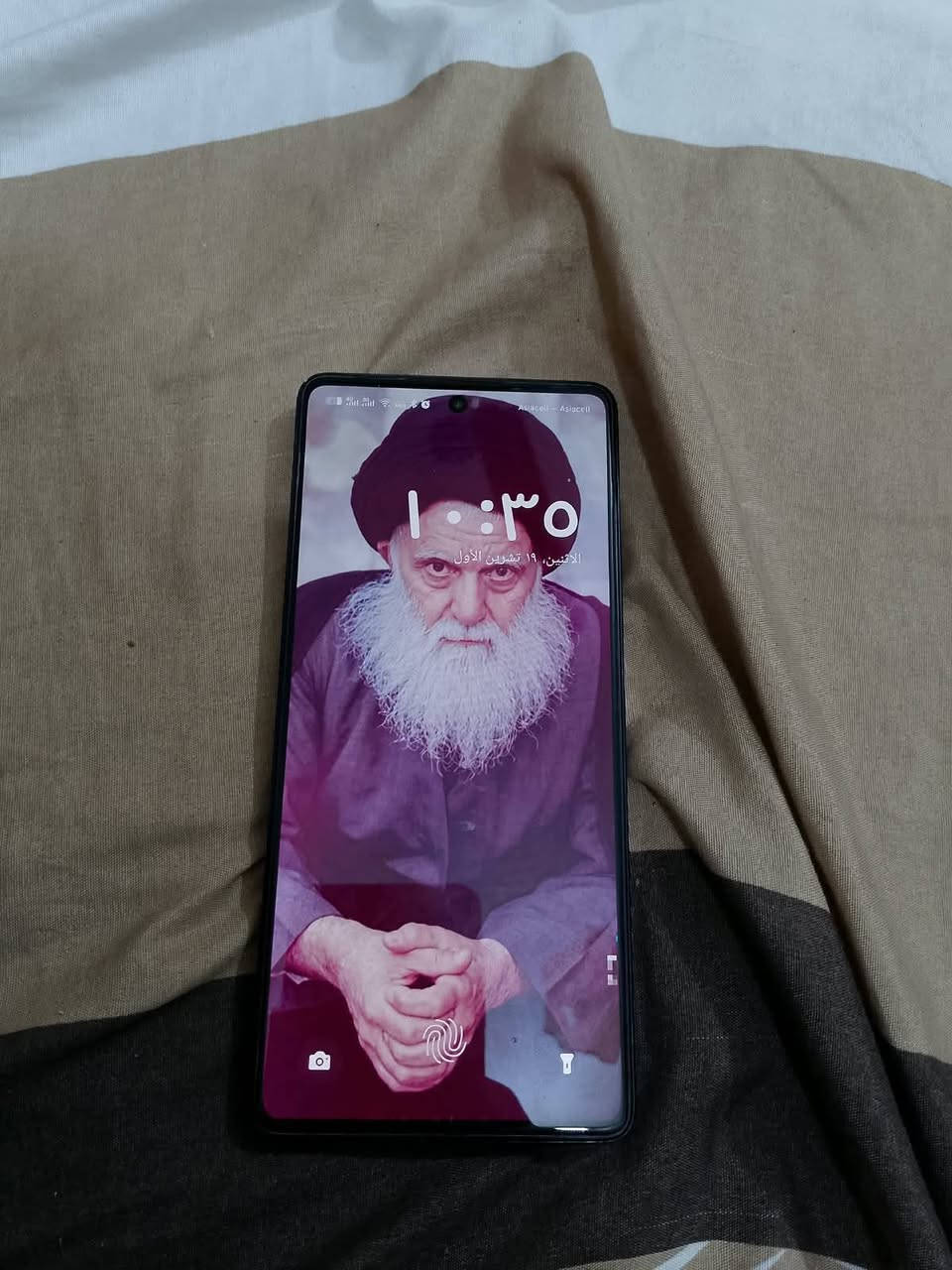 نوت 40 فايف جي • ٢٥٦ • بطارية ٥٠٠٠