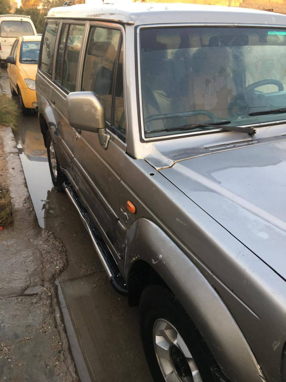 سيارة كالوبر 2002  تايرات ممتازة دواخل نظيفة مكينة كازكيت  والكير يحتاج شغل ما مشتغله خط 
ب 33 ورقة وبيها مجال الاستفسار اكثر الاتصال على الرقم او مراسلة واتساب 
***********
