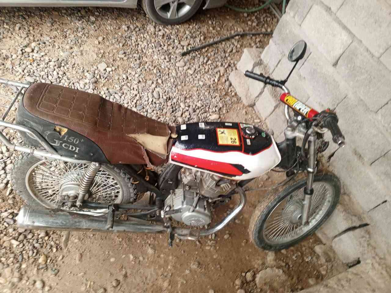 سلام عليكم موطور لبيع الفين 19
مرواس هم يرهم
تصال ***********

