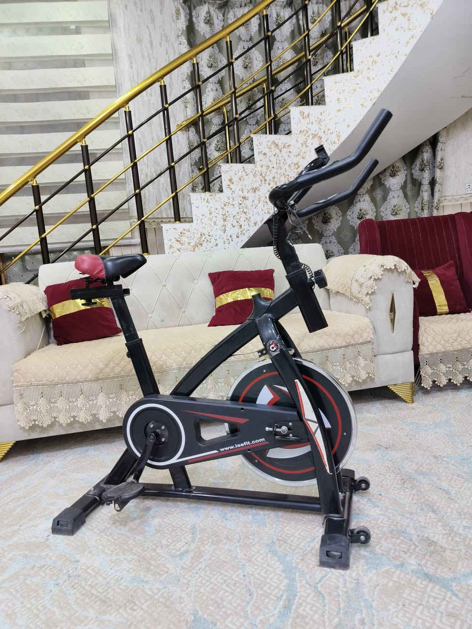 اجهزه رياضيه شغالات وجدد اثنينهم ب 325 وبيهم مجال للشراي سعرهن مناسب لان ماعندي مكان الهن المكان كربلاء الاستفسار ***********
