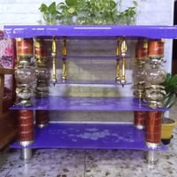 ميز • بلازمة • زجاجي