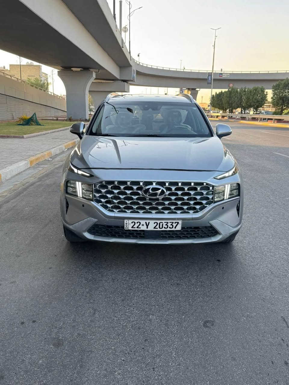 السلام عليكم عندي سنتافيا 2023 للبيع وارد امريكي حادث بسيط بدون اي دواخل بيها جاملغ وبابين صبغ صور الحادث مرفقة بالمنشور سيارة جديدة ماشية 50 الف كيلو تريد تحويل تريد وكالة مواصفات 
1-بصمة 
2-كشن كهرباء 
3-شاشة جبيرة تاب 
4-كامرة دوارة 
5-حساسات امامية خلفية 
6-رادار امامي 
7-رادارات جانبية 
8-لايتات زنون 
9-كير دكم 
10-تحديد مسار 
11-اربع وضعيات قيادة 
12-ويل كروم 
13-داخل لونين 
14-تبريد منفصل 
15-تبريد قطعتين 
16-هند بريك بصمة 
17-اوتو هولد 
18-نظام اطفاء ذاتي 
19-تشغيل عن بعد 
20-لدات امامية زنون 
وبعد بيها مواصفات مكان السيارة بغداد الطوبجي  اللاستفسار الاتصال ***********
رايدها 160 وبيها مجال
