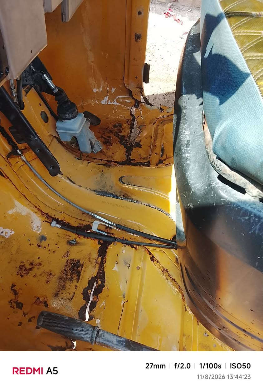 سلام وعليكم تكتك مديل 20 رقم بغداد بسمي تحويل ثاني يوم تكتك شغاله وجاهزه بس كشرهة يرادله تعمير ةكاني بغداد جكوك سعر 5600 وبيهة مجال ***********
