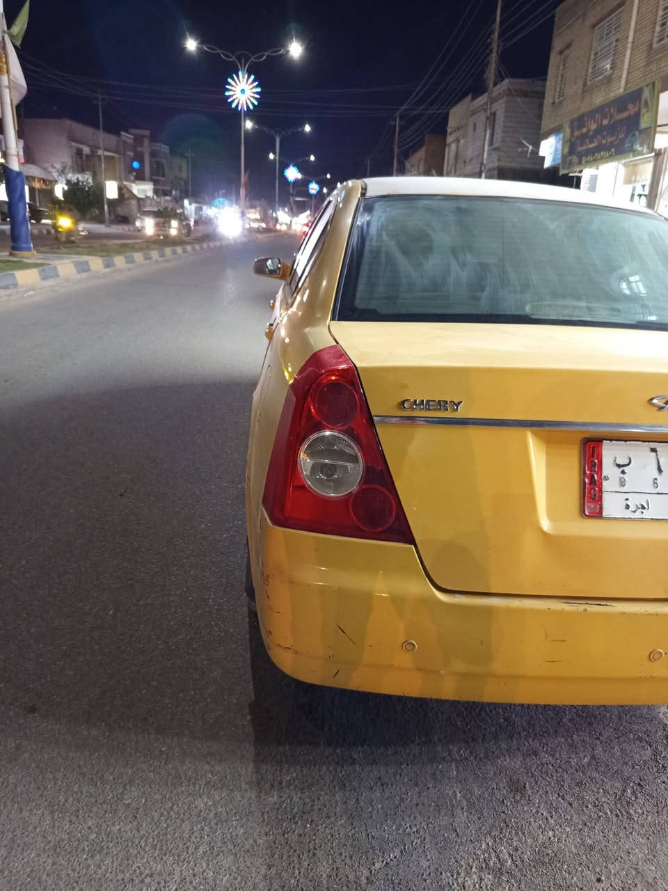 السلام اعليكم 

شيري A5 
محوره كورلا 
موديل 11
السياره جاهزه من كلشي 
تخم تاير جديد 
دواخل جديده وتخبل
وكلشي بيها جديد
ماعدا التبريد مايشتغل 
رقم بغداد مشروع وطني
راعيها موجود ويداور ثاني يوم يوم
السعر 25 بيها مجال بسيط
مكانها الناصريه الشطره
للتواصل ***********
