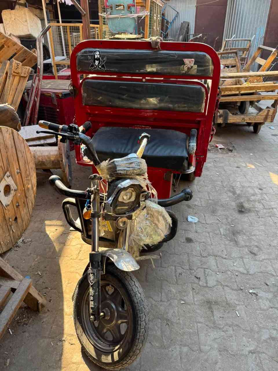 سلام عليكم
ستوته للشحن 10 باتري
تايرات جدد
بيه شغله وحده فقط الدبل طاك

سعرها 875 وبيها مجال والتصليح اني اتحمله
مكاني بلشورجه 
للاستفسار
***********
