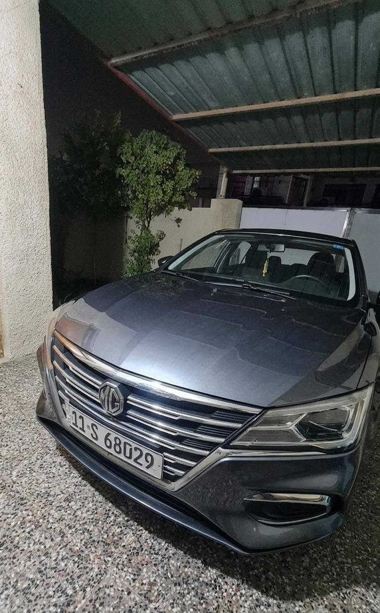 سياره MG5 موديل 2022لون رصاصي ماشيه 65000 كيلو متر قابله للزياده موجوده في بغداد الكرخ تلفون *********** السعر المطلوب 9000ورقه
