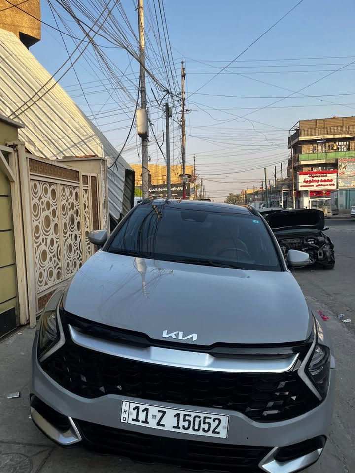 السلام عليكم 
كيا سبورتاج ٢٠٢٣ مرقم بغداد بسمي السعر ٢٢٥$ صور الحادث ب منشور العنوان بغداد مدينة الصدر اللاورفلي رقم الهاتف ‭***********‬
