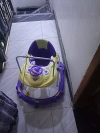 للبيع • أثاث أطفال • واتساب