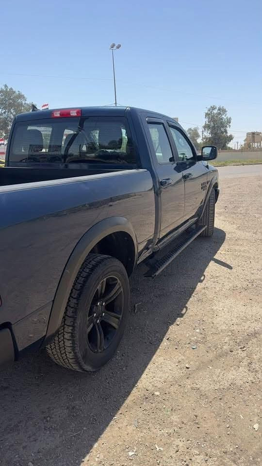 للبيع رام
🚘 الموديل: ram 2022 كلاسك باب قصير
🌍 الوارد: أمريكي
🎨 اللون: أزرق نيلي
📍 الرقم: بغداد  
🛣️ الممشى: 64 ألف كم
🛻 عدد الإسطوانات: 8 cylinders 

المواصفات:
✅ دفع رباعي (فور ويل)
✅ تشغيل بصمة
✅ شاشة كبيرة
✅ حساسات خلفية
✅ كاميرا خلفية
✅ مقعد كهربائي
✅ قير أوتوماتيك
✅ مكيف ممتاز
✅ نظافة داخلية وخارجية عالية
📍🛻 مكان السيارة : بغداد العامرية

✅ بلا مراوسة بيع فقط

للتواصل

*********** اتصال و واتساب.
