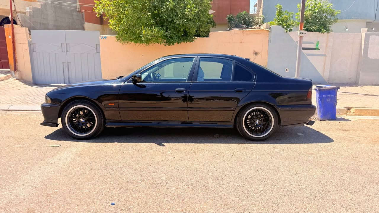 BMW 528i 1996
سنويه جديده ب اسمي تحويل وكاله بشرط ما عليها غرامات صبغ عام كير محرك حداديه بشرط سياره معمرها على ايدي بالكامل رقم
سليمانيه تحويل نفس اليوم ضررها
رصعه بالجاملغ معدل بارد دواخل
شواصي مكفوله مابيها ضرر تخم
تاير جديد ويل m جديد
سياره مابيها نقص شغل واطلع
انطيك تراي للبصره سعرها 79
وبي مجال بسيط للشراي
*********** كركوك, العراق
