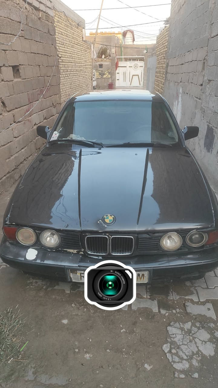 بي ام 535 مديل 1990 قادسيه
توصل ***********
