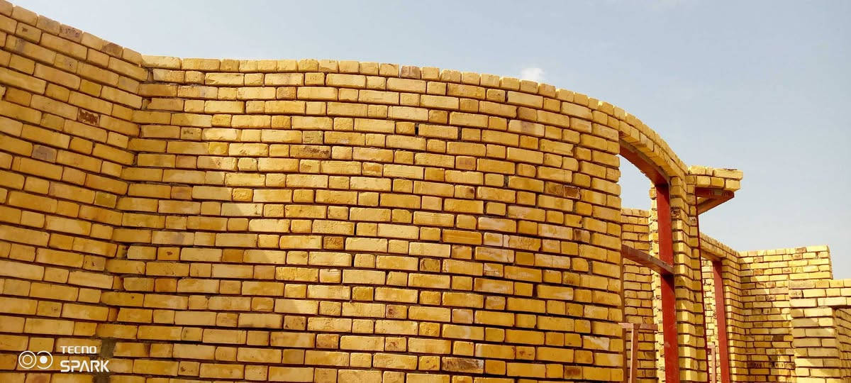 عامل بناء • متفرغ • طابوق فرمستون