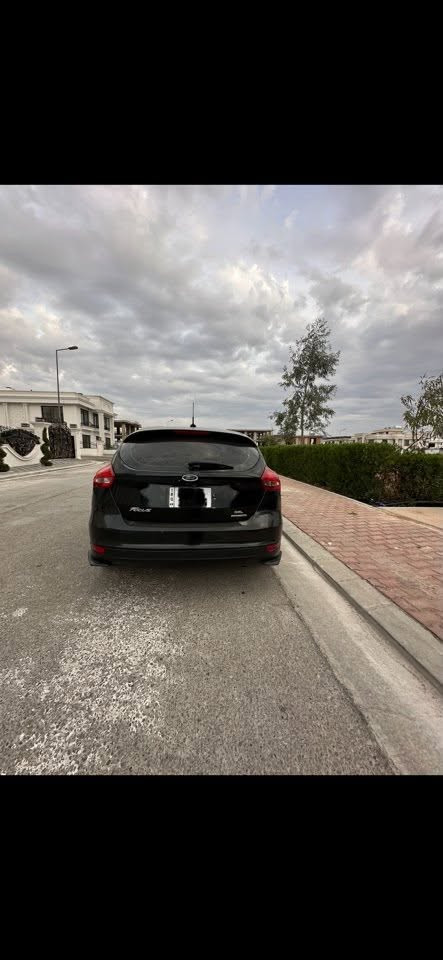 Ford Focus 2018
SEL

ستلایت و شاشە گەورە
شەغال

یەک پارچەی هەیە بێ ژوورەوە بێ ئەرباک
گێرو مەکینە وکارەبایات بەشەرت

سعر 8300$ 
***********
***********
