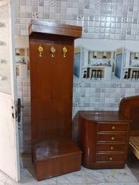 غرفة للبيع • ما بيها ضرر • حطاطة