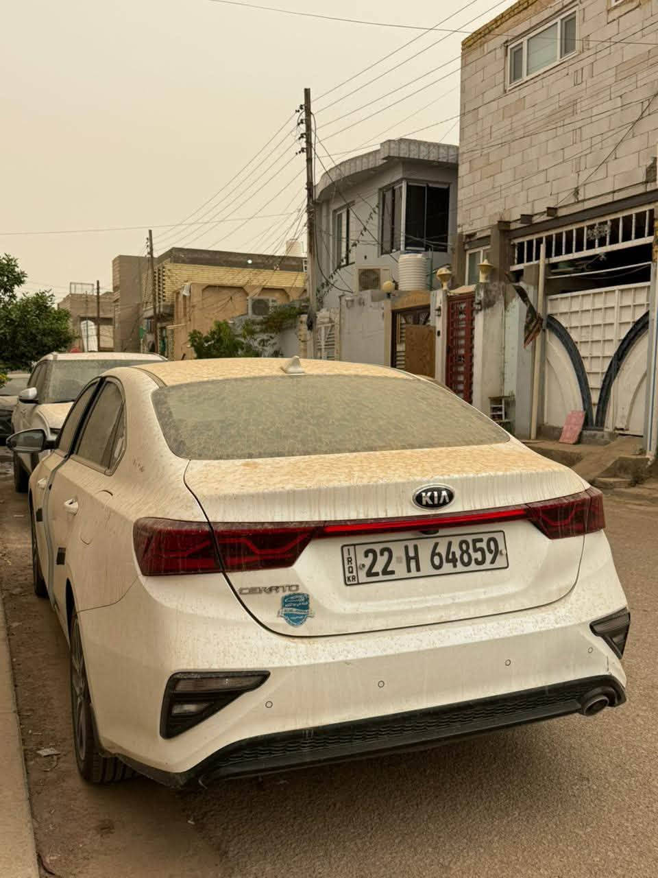 السلام عليكم سيراتو مديل 2020
VIP ) وارد كوري رقم اربيل. السياره كفاله  (عده الجاملق الامامي جه السايق طخه بسيطه كلش)  السياره فول 1\1( ماشيه77)
السياره مال جناي  السعر 165 ورقه وبيه مجال
للاستفسار ***********
