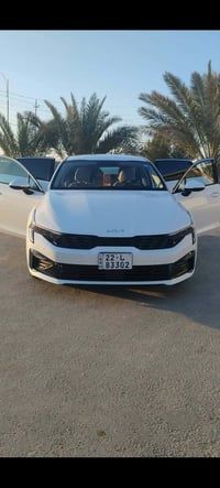 كيا K5 • ٢٠٠٠٠ • كفاله عامه