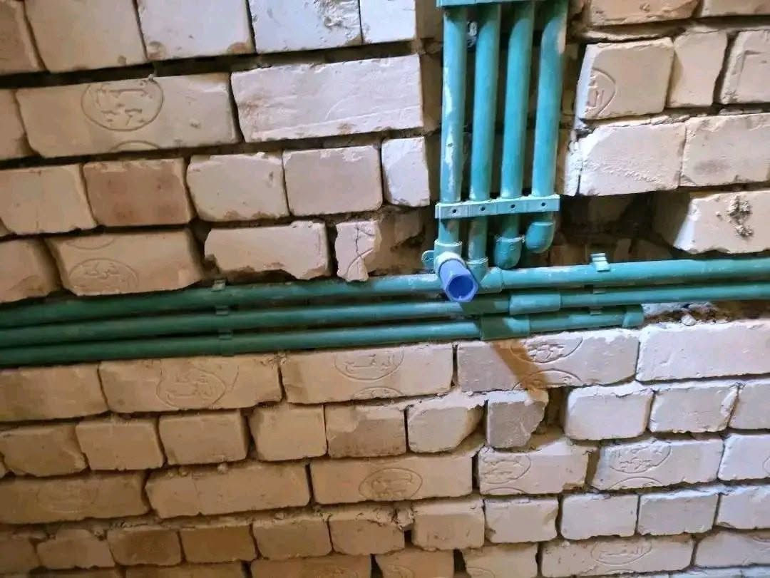 تأسيس صحيات ماي مجاري في النجف كافة الاشغال الحديثة والكلاسيك نظام بطارية بوستر دوش دفن غربي تعليك  ***********

نص مكتوب في الصور:
- 24/04/2025 09:58