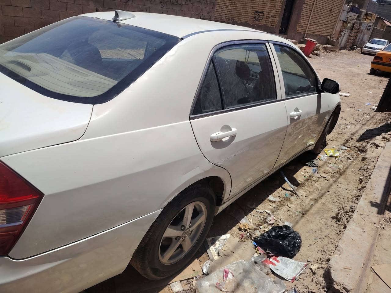 السلام عليكم BYD F6 موديل ٢٠١١ السيارة جاهزة مكينة ميتسوبيشي كلانت التبريد فقط غاز اطارات ٣ جديد. ينرادلها شوية ترتيب رقم بغداد انكليزي فقط السعر ٣٥$ بغداد حي اكد الرشاد للتواصل ***********
