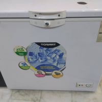 مجمده جديده للبيع سعر 200 وبيه مجال مكان حريه 07700005873