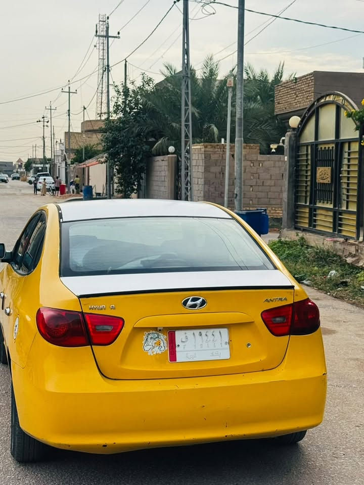 النترا • بدون تفاصيل