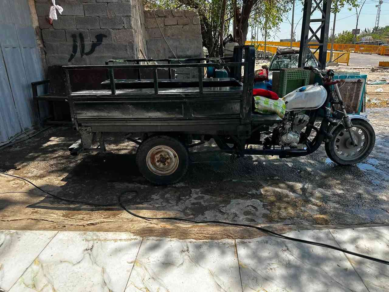 البيع مكان كربلاء كلك ب٥٥٠ مكينه بيها ٢٥ أكفلك من كلشي اي واحد يوكفك ترجع ستوته رقم ***********

