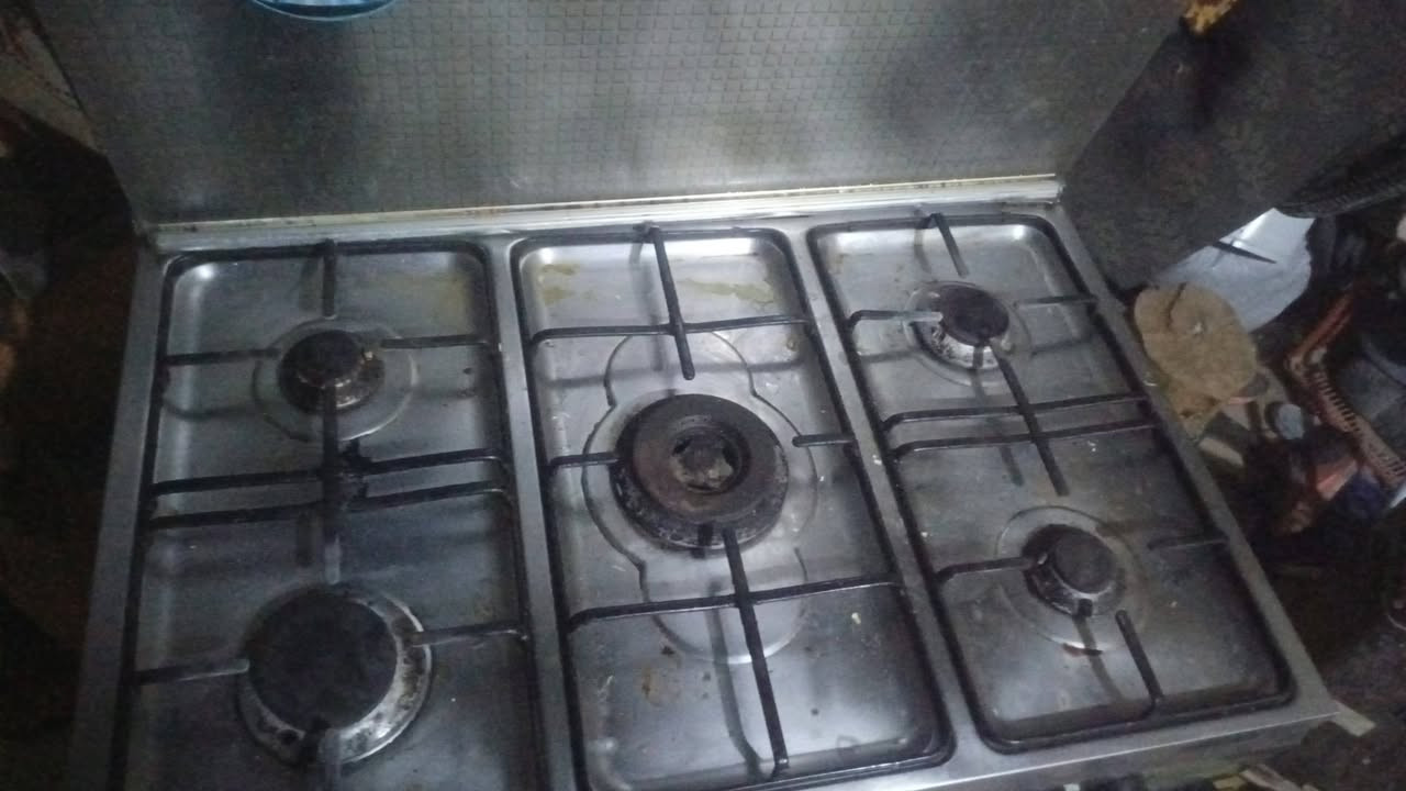 طباخ كريازي • الاسكان الصناعي