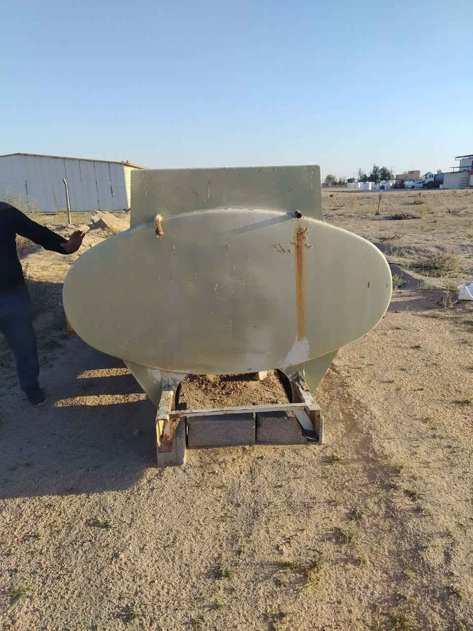 مقطوره للبيع نضيفه تسع
٥٠٠٠ طول ٤متر ولرتفاع ١٥٠سانتيم العنون البصره دير ستفسار  ***********
