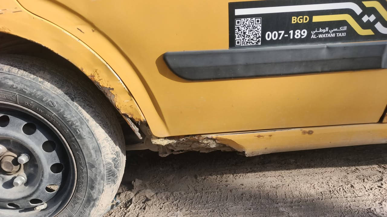 ‏للبيع طيبة تاكسي موديل 2015 🚕
‏
‏🔸 اللون: أصفر تاكسي
‏🔸 الرقم: باسم المالك
‏🔸 الموديل: 2015
‏🔸 المكينة: تبخر وتشتغل
‏🔸 السيارة بشكل عام جاهزة للاستخدام
‏🔸 بيها بعض الخياسات بالداير الجاملغ الخلفي 
‏🔸 التبريد يحتاج كومبريسر
‏
‏
‏السيارة مناسبة للي يريدها للشغل أو الاستخدام اليومي، وكلشي مبين وواضح للمشتري.
‏
‏💰 السعر: [25]
‏📍 المكان: [الغزالية]
‏📞 للاتصال: [***********]
‏
