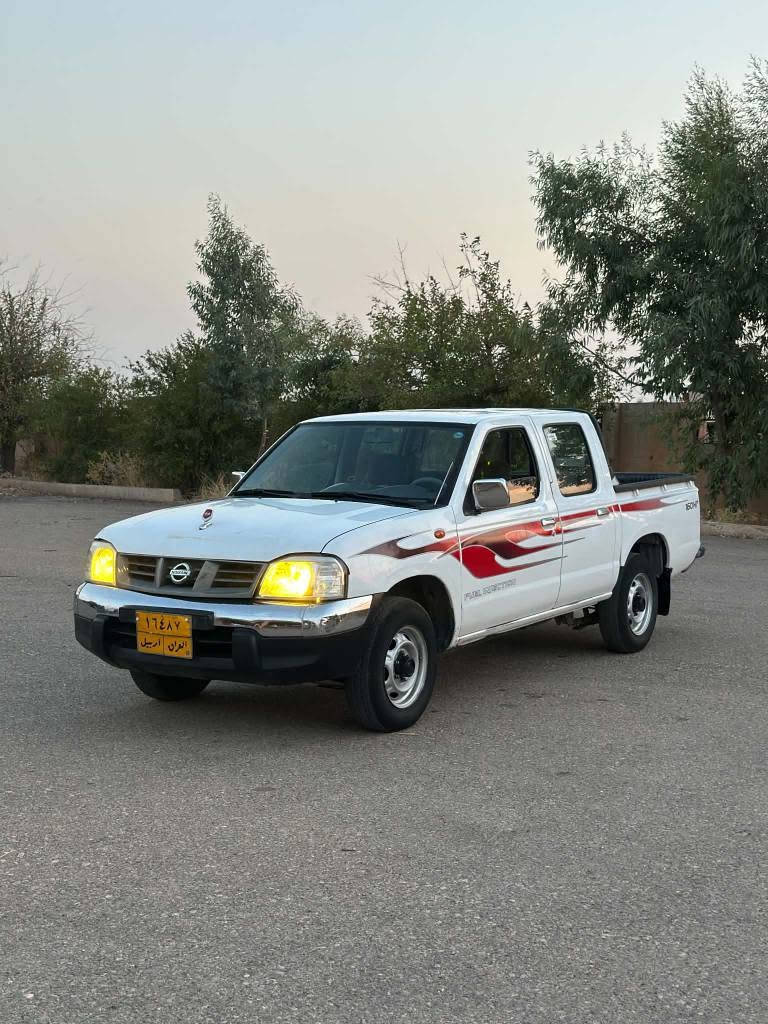 ***********
***********
پیکاب نیسان مۆدێل ۲۰۰٨ بۆ فرۆشتن 
سەیارەکە چوار پارچەی سبووغە بێ ناو گرتن 
گێڕ و مەکینەی بەشەرت ە یەک دینار مەسرەفی نییە نرخی [٨٨] گەڵا و کەمێ مەجال 
جوابی نامە نادەمەوە تەلەفون بکە 
***********
*********** كويسينجاك, أربيل
