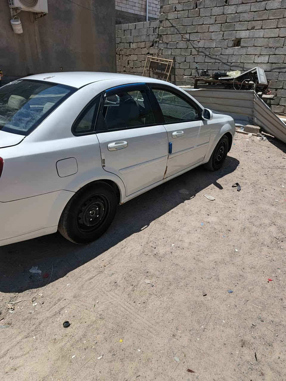 اوبترا • ٢٠١١ • باسمي