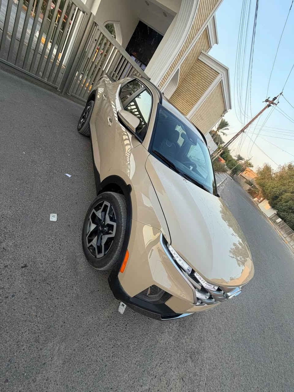 السلام عليكم بيكم سنتا كروز 2024  وارد امريكي

Hyundai Santa Cruz Limited

حجم المكينه : 2500  تيربو 

المسافه المقطوعه : ١٤١٩٥ mi

الضرر : بنيد 

الايرباك : دركه 

المواصفات

1شاشة متصلة

2.بصمه دخول ذكي مع الترحيب

٣.كشنات جلد

٤.ويل كب 18 كروم

5.رادارات 360 درجة

6.تشغيل عن بعد

7.لايتات لد

8.لايتات زنون

9.اشاير بالمري

١٠.تحكم

11.كامرة

12.كشنات كهرباء

13.مود سرعة

14. قيادة ذاتية

15.اوتو هولد

16.هندبريك بصمه

17.هيترات بالكشنات

السعر : ١٩٠ 

السيارة فحص مؤقت

تفاصيل آكثر هذآ رقم***********📞

مكاني بغداد الزعفرانية
