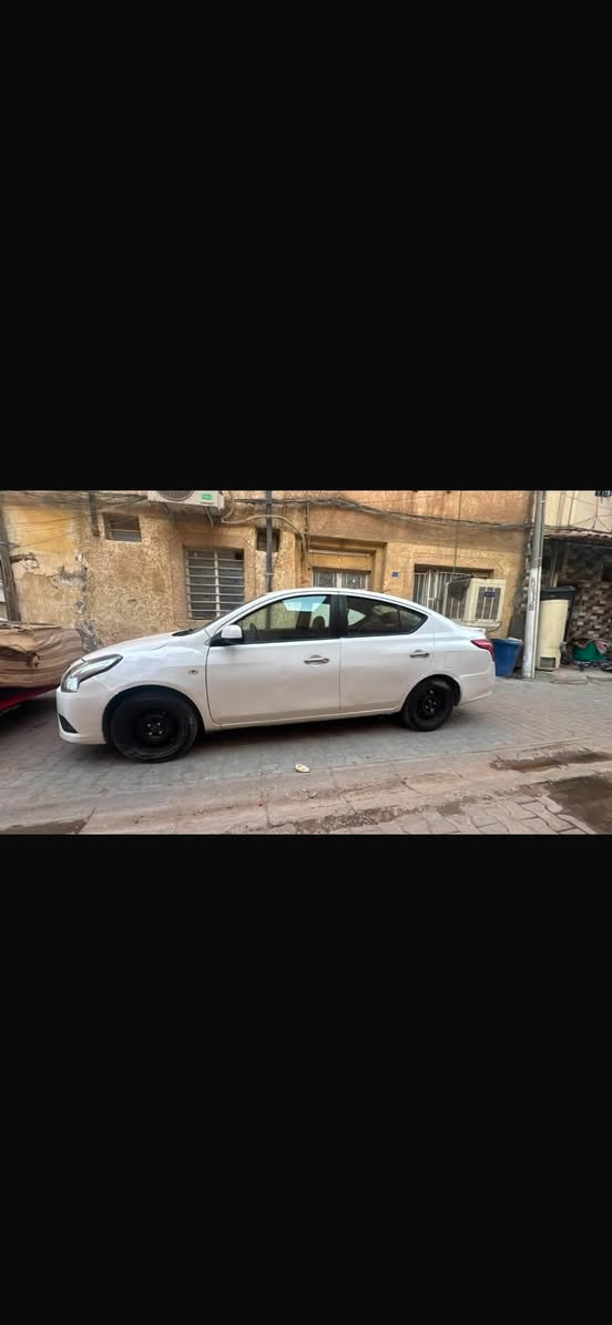 نيسان صني هندي موديل ١٩ مصبوغه حزام بسبب طخات بسيطه مكفوله من الحادث ماشيه ٢٥٠ سياره جاهزه ورقمها بغداد بأسمي تحويل بنفس اليوم
المكان الحرية الدولعي
***********

