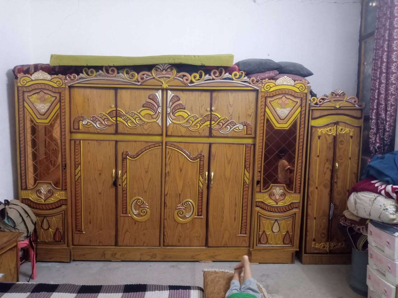 سلام عليكم غرفه للبيع مكان سبع البور امانه نوعيه زينه جديده صاج متواجد خاص او اتصال هاتف ***********
