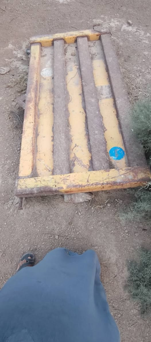 باب • للبيع • سعر مناسب