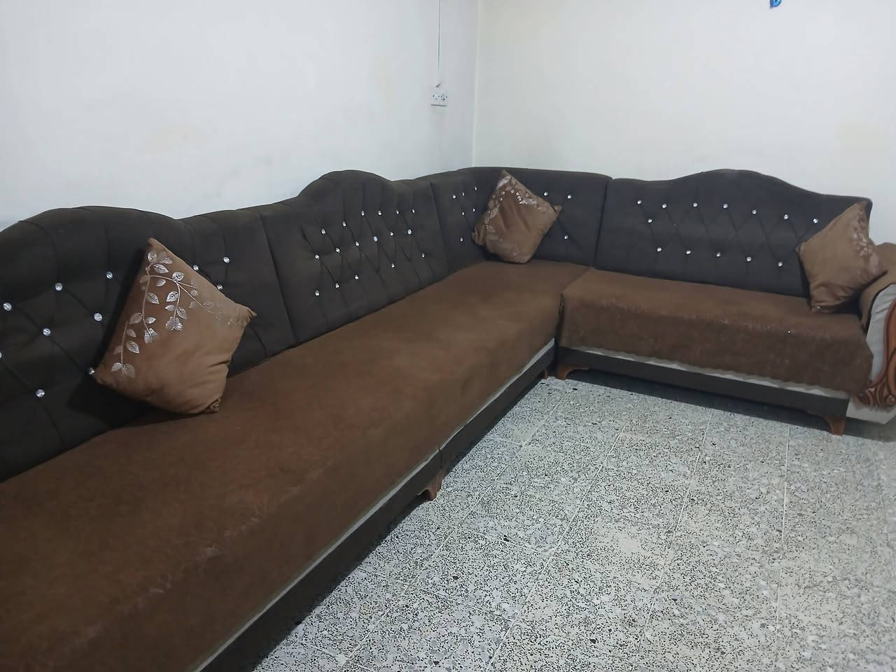 طخم مستعمل للبيع السعر 150 قفله
للاستفسار الاتصال على هذا الرقم 

***********
