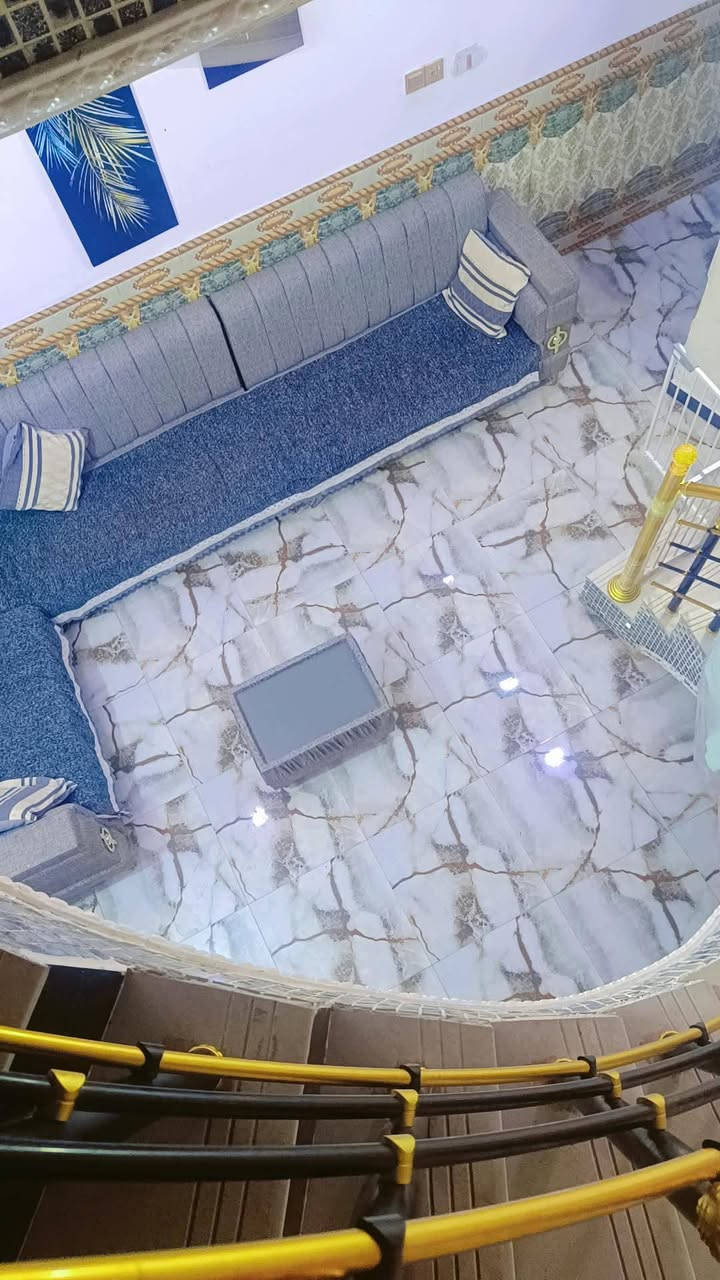 دار سكن للبيع / العنوان حي الباقر
المساحه 100 متر طابقين قرب ثانويه أكد
الطابق الاول كونكريت بناء حديث الطابق الثاني عكاده غرفتين وصاله وصحيات وحده من الغرف واصله لسقف
ملاحضه /البيت مطلوب أسكان 17 مليون تحب يبقى على المشتري اول تحب تأخذه جاهز ابو البيت يسدده ويحوله للمشتري حسب الاتفاق
 مراجعه مكتب بغداد ***********
