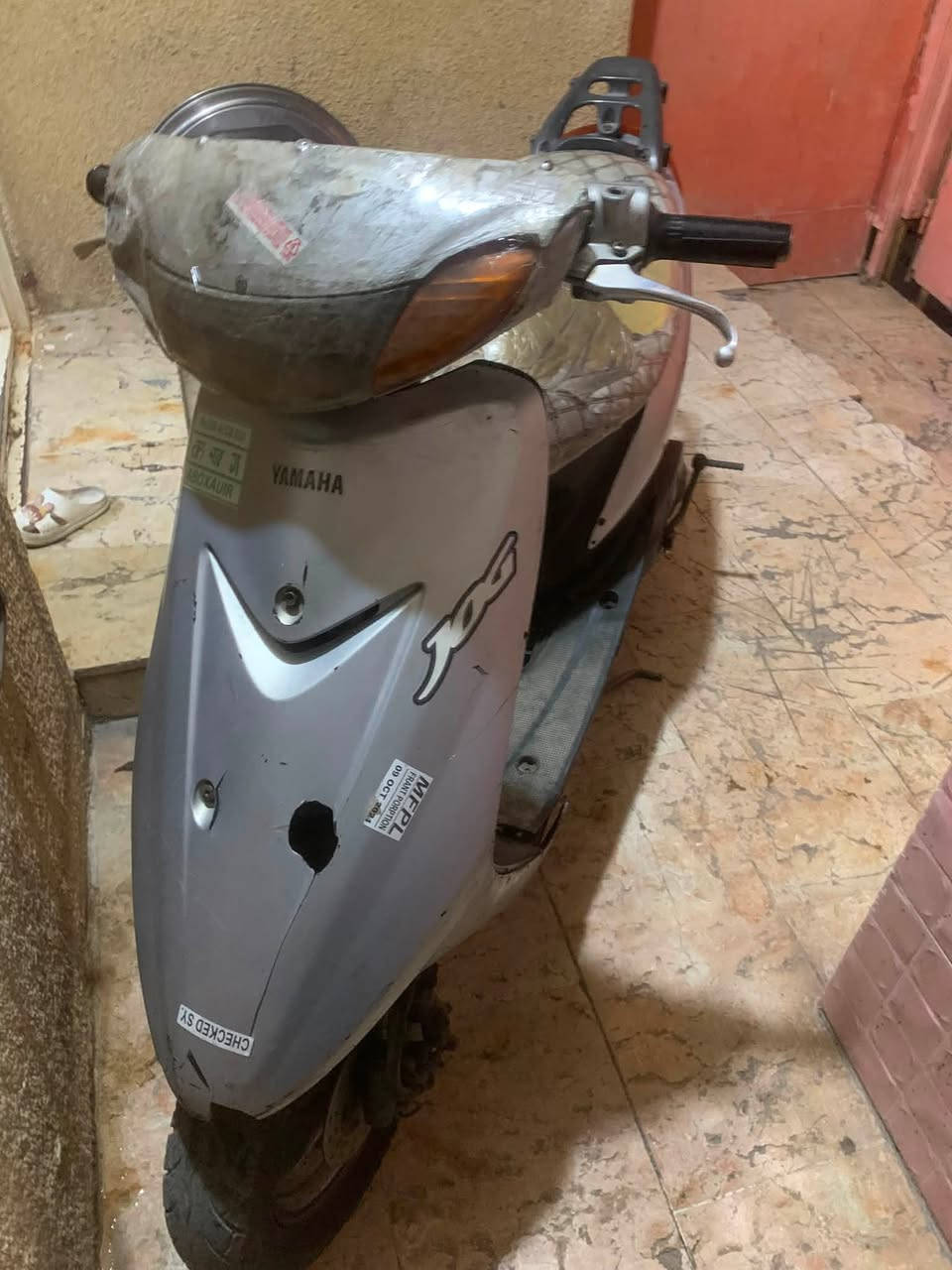 السلام عليكم 
دراجه عصفوريه لبيع 
كامله
 
سلف وهندر وقفل ستيرن 

دبل رياضي نقص بس باتري 
السعر 130 وبيه مجال حق الجيه 
العنوان بغداد البلديات شارع الكاشي 

***********
