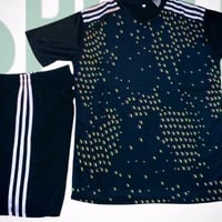١٠ قطع • ملابس • توصيل
