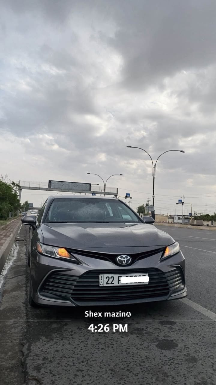 كامري LE • ٢٠٢٢ • ضربه خلفية