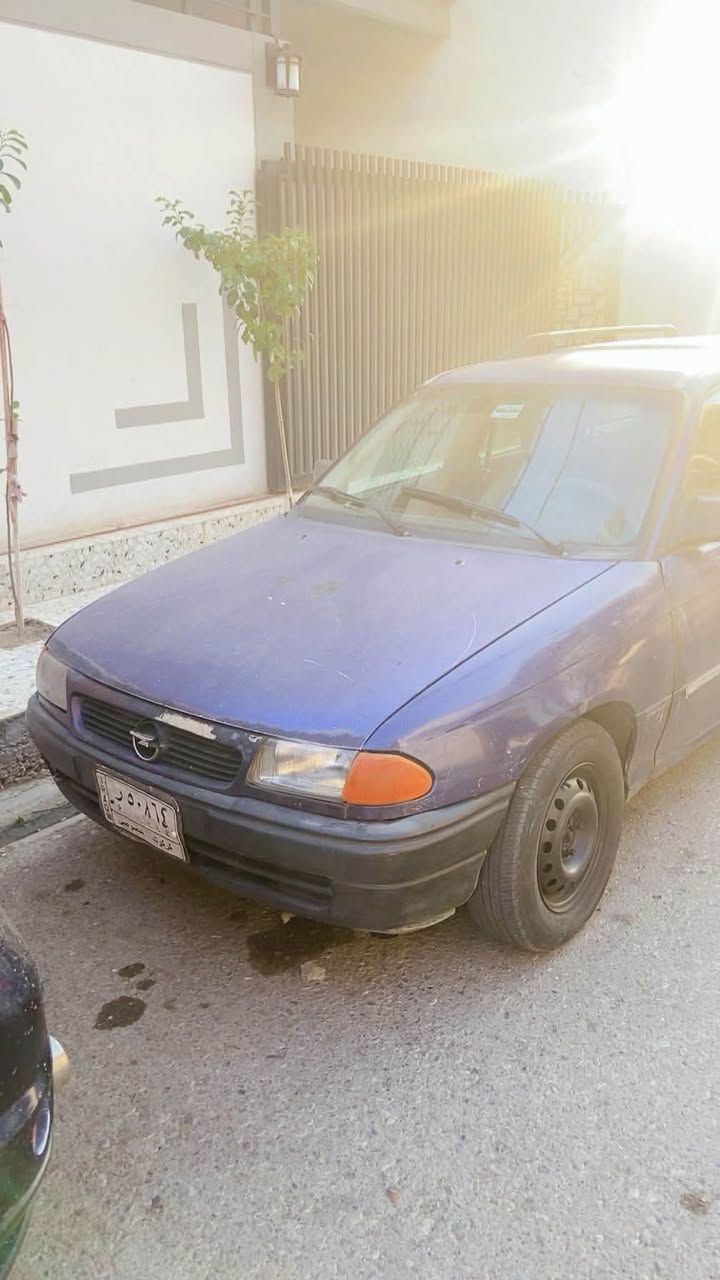 أوبل استرا 1995 • يحتاج صبخ • رقم كركوك