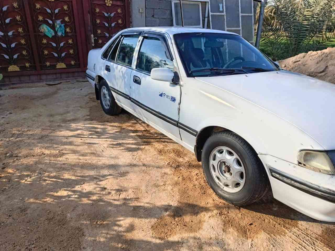 سلام عليكم للبيع سيارة دايو برنس موديل1994 رقم بابل سيارة حلوه نضيفه مثل مابل صوره محرك خير من الله  كير اوتوماتيك  بس عل بك ماترجع  تحويل ثاني يوم  سعر24وبيه مجال  مكان بابل سده الهنديه أستفسار أتصال عل رقم***********
