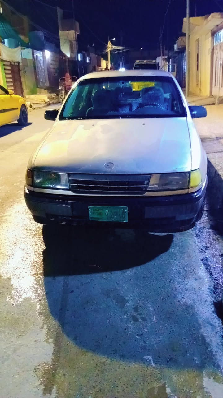 فكترا  حجم 16 بدون صبغ بيها تقحيلا بسيطه  بونيد وسقف محرك يصرف رقم نينوئ  سنويه ورقم اخضر صاحبها بل موصل شرط التحويل 30 وبيها مجال
  التوصل ***********
