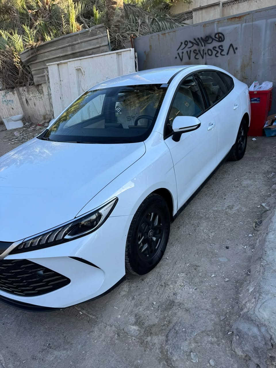 السلام عليكم  للبيع
بي واي دي كن بلاص ٢٠٢٥ ماشيه ٢٢ كلي 

السعر ١٩٥٠٠ وبيها مجال

مكاني حي الجامعه 

اي استفسار 

***********
