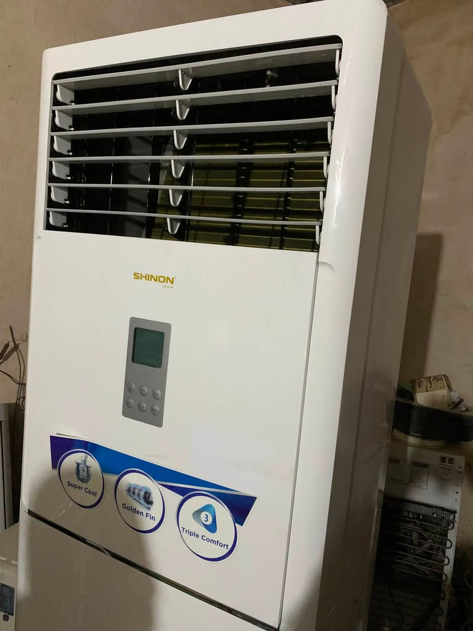 سبلت ٣ طن للبيع 
الحديث غاز ٤١٠ اصدار ٢٠٢٠
***********
