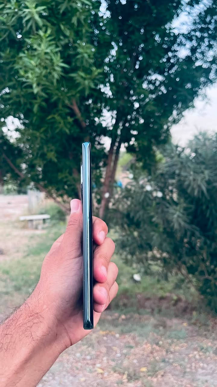 HONOR X9b 60)
جهاز بعدة بحالة الوكالة جديد رايد بيع أو مرارس ب١٢برو ماكس ونطي فرق بسيط؟ متواجد واتساب وفيسبوك ***********
