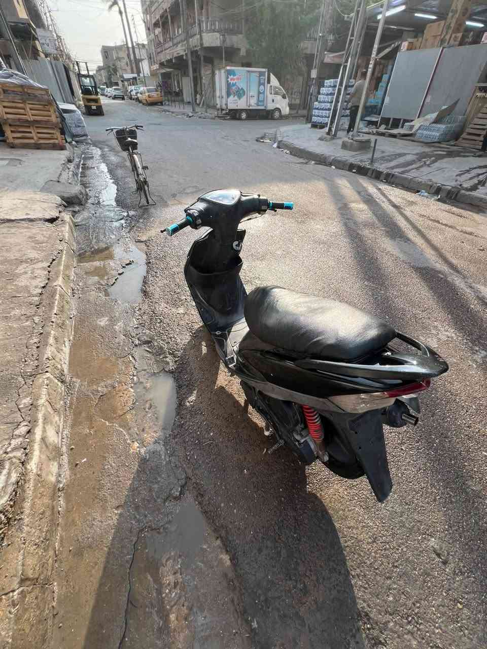 ماكس • بلاديه • بريك امامي