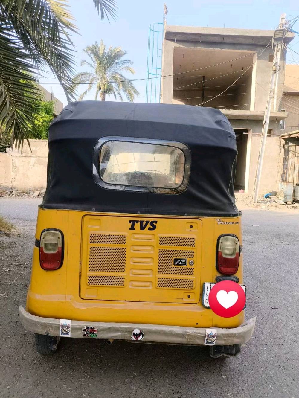 السلام عليكم TVS 19 شهر ال12 عل 20 رقم انكليزي بغداد هاي التفاصيل شراي خابر 
اخياسات بسيطه الاصفاح تعميرات وصبغ جماليه ضربه بللغد زغيره معمرهه هم 
 تكتك خير من الله 
كهربائيات شغاله
 سلف 
بك لايت دبل اشاره 
سماعه 
تكتك مال شغل تعبان عليهه مرتبهه 
مستعجل على بيعتهه 5300 
مكاني جديدة الشط 
رقمي ***********