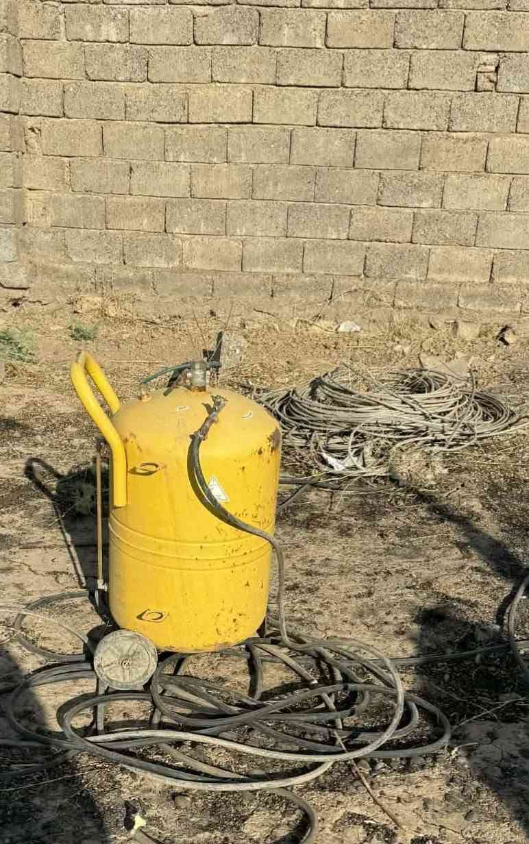 غراض غسيل كامل شرط بس نصب واشتغل كلهن ماركات المولدة شرط نگرة سلف مضخه المي ألماني ضغط الهواء ألماني     المكان جنوب الموصل التواصل على هذا الرقم 

***********

