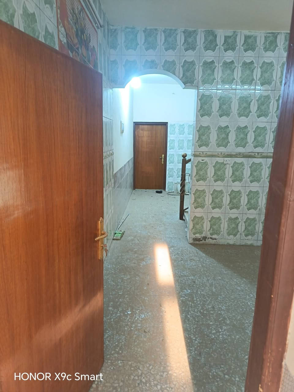 ١٢٥م • ٣ غرف • الاساتذة